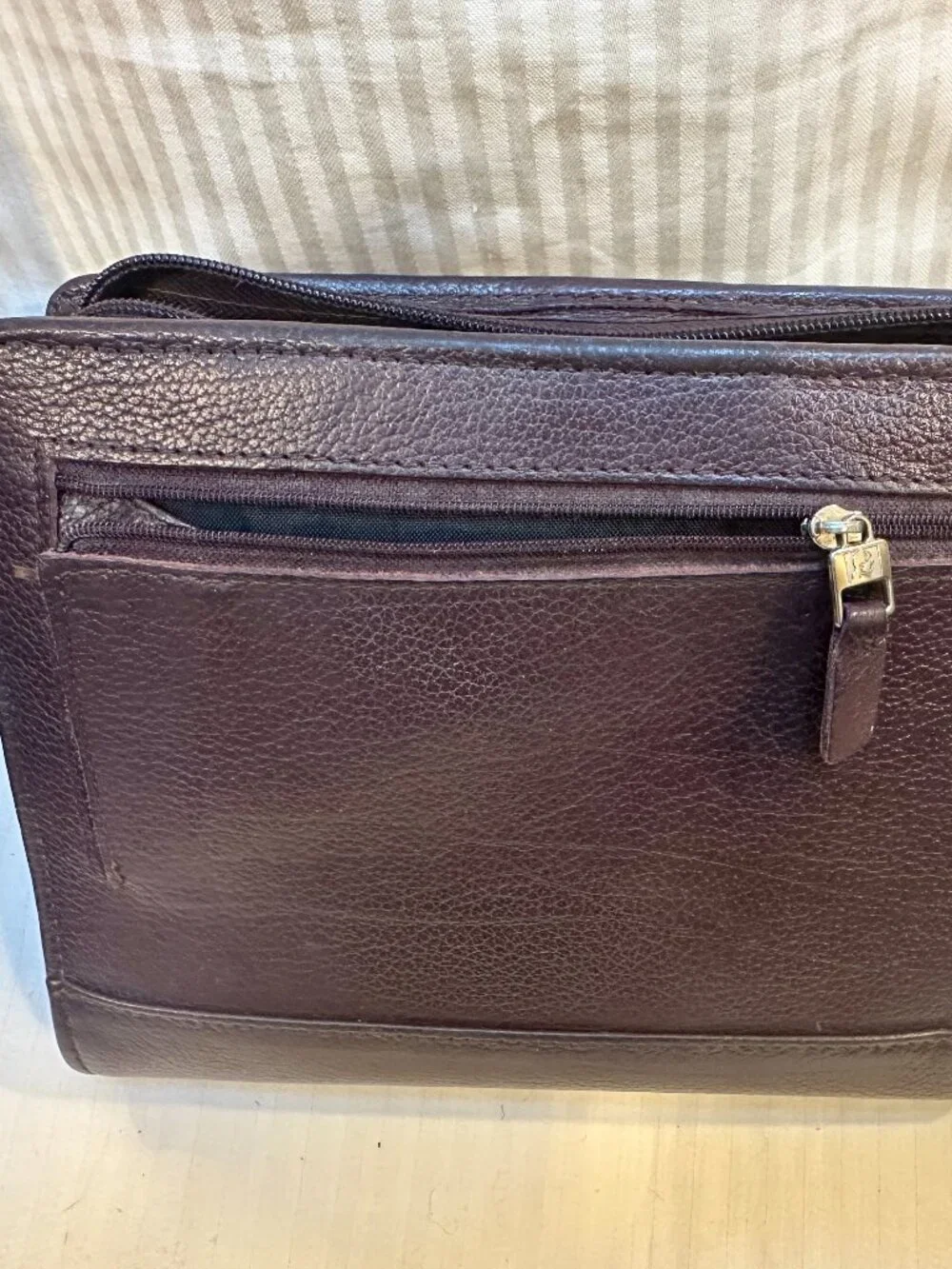 PERFECT! FRANKLIN COVEY COMPACT BURGUNDY LEATHER PLANNER & STORAGE BOX - BOTH!